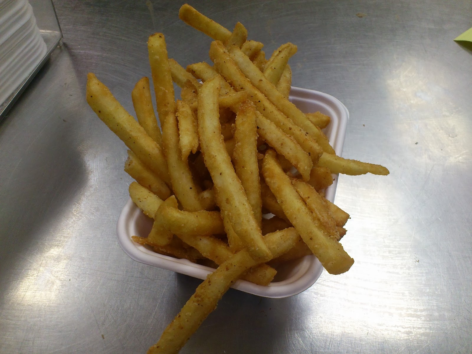 Vantraveller One of the best French Fries in Town (Downtown Costco)